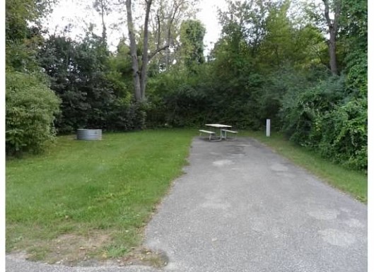 Site E1, photo 2 of 2 · from midnrreservations.com (the park's booking system)