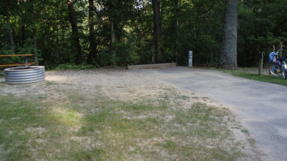 Site 6, photo 2 of 2 · from midnrreservations.com (the park's booking system)